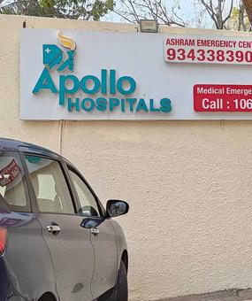 Ashram Clinic with Apollo