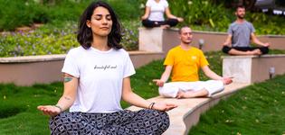 meditation during happiness program