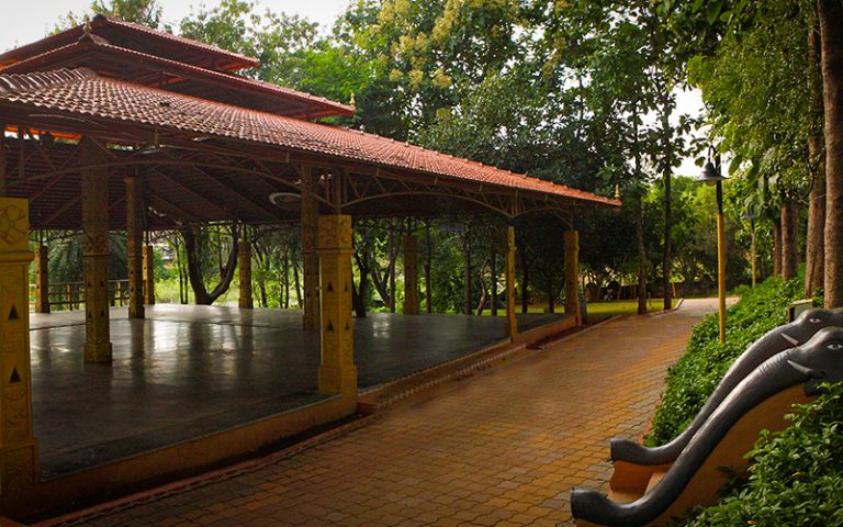 The Art of Living International Center in Bangalore - Ashram tour